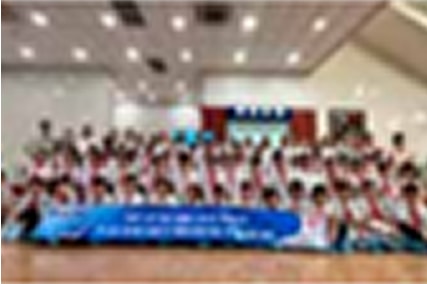 500名以上の近隣小中学生に工場見学会を実施01